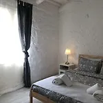Efe'li Konak Alacati * Ildiri