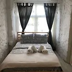 Efe'li Konak Alacati * Ildiri