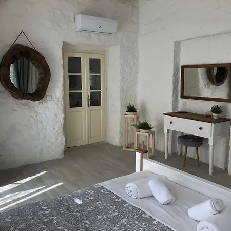 Efe'li Konak Alacati Hotel *