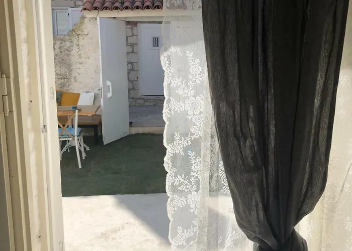 Efe'li Konak Alaçati *