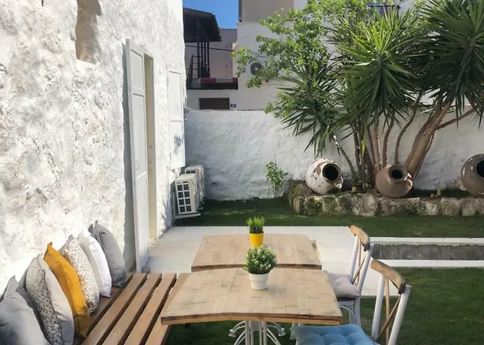 Otel Efe'li Konak Alaçati *