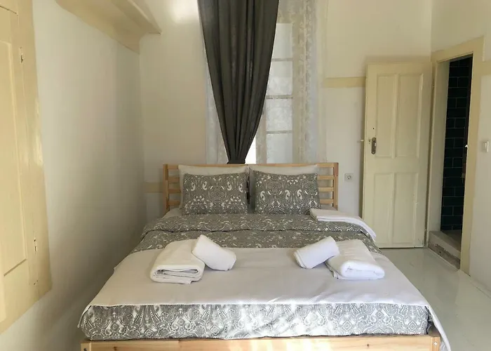 Efe'li Konak Alaçati Ildır